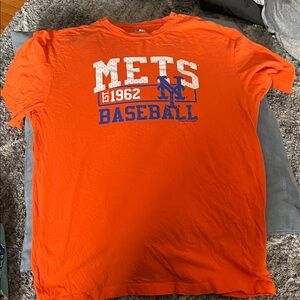 New York Mets Baseball Graphic Tee - Orange MLB Genuine Merchandise Size Medium